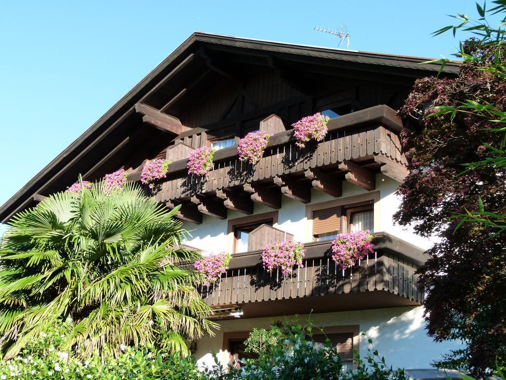 Pension Hauenstein Lagundo Ngoại thất bức ảnh